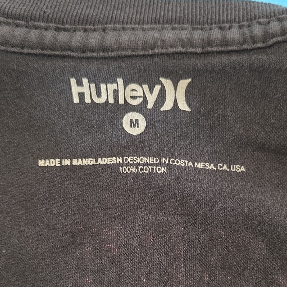 Hurley Black Long Sleeve with Skull and Pineapple - Picture 2 of 3